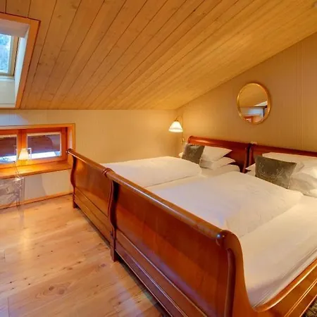 Sleeps 6 Wifi زيرمات